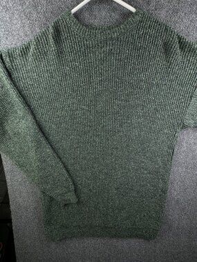 VTG Le Tigre Sweater USA Made Tall Man 2XL Knit Men Crew Neck Green Acrylic Soft